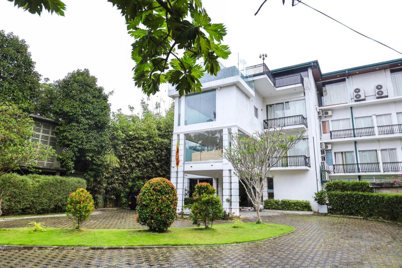 Hotel Ganthera Kandy Zewnętrze zdjęcie