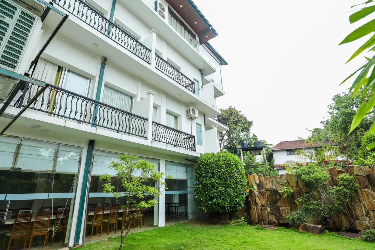 Hotel Ganthera Kandy Zewnętrze zdjęcie