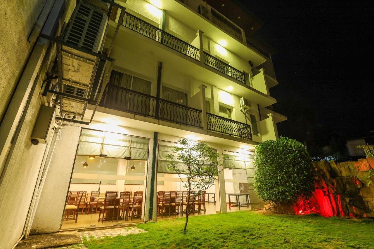 Hotel Ganthera Kandy Zewnętrze zdjęcie