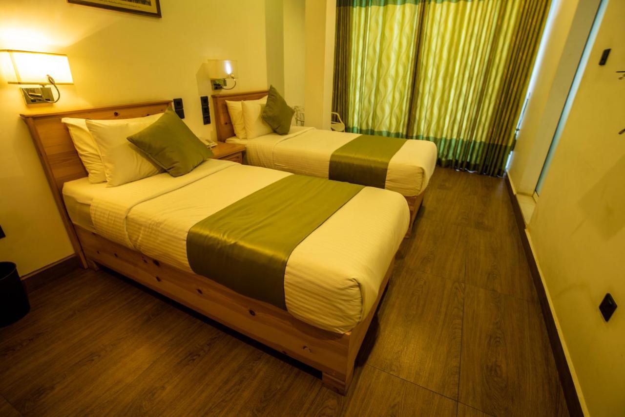 Hotel Ganthera Kandy Zewnętrze zdjęcie
