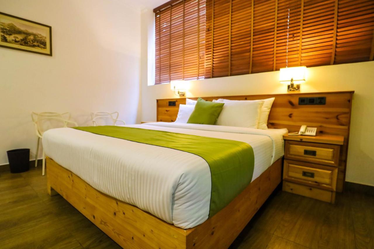 Hotel Ganthera Kandy Zewnętrze zdjęcie