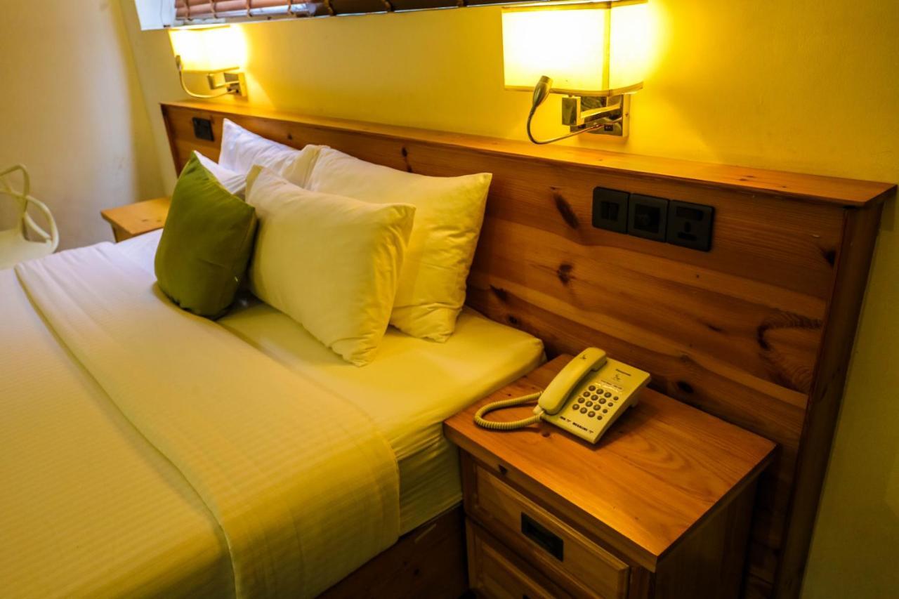 Hotel Ganthera Kandy Zewnętrze zdjęcie